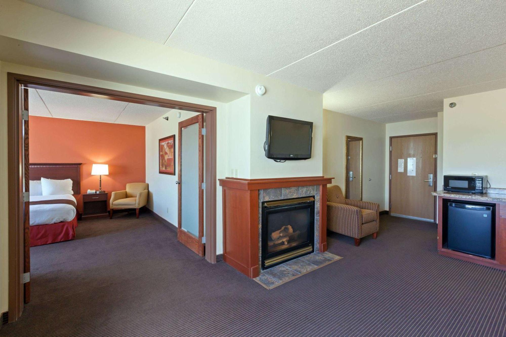 Americinn By Wyndham Valley City Conference Center Buitenkant foto